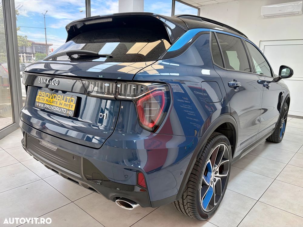 Lynk&Co 01 - 3