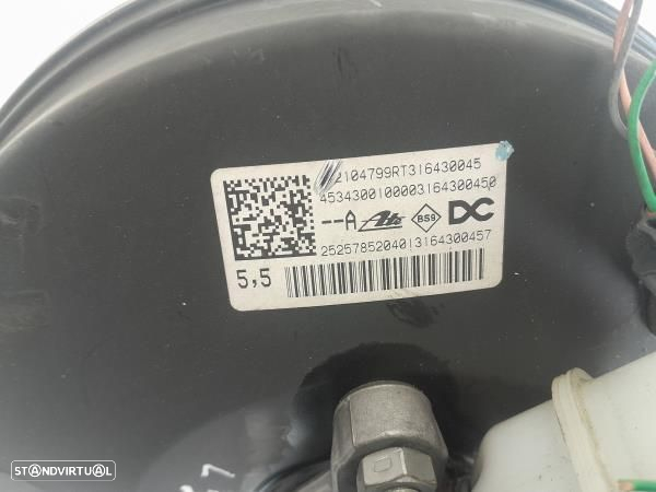 Servofreio Renault Twingo Iii (Bcm_) - 2