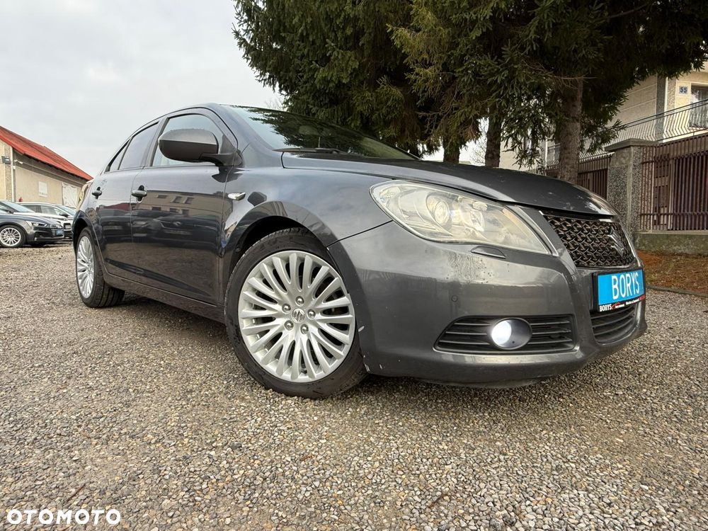 Suzuki Kizashi 2.4 Sport 4WD CVT - 35