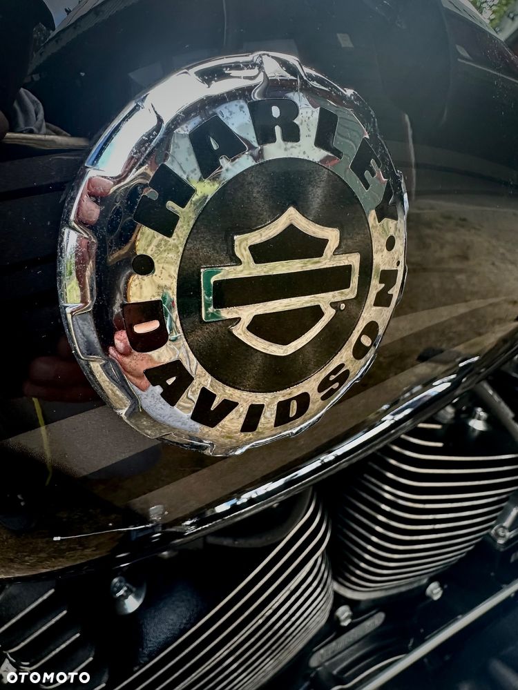 Harley-Davidson FXSB Breakout - 16