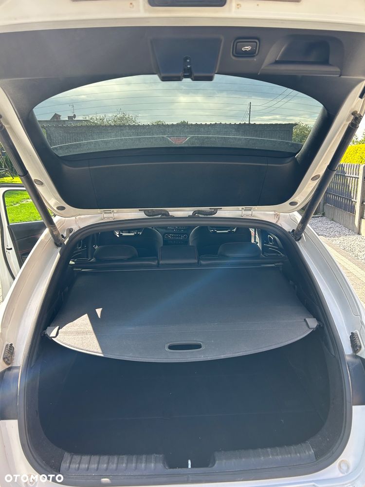 Kia ProCeed 1.6 T-GDI GT DCT - 17