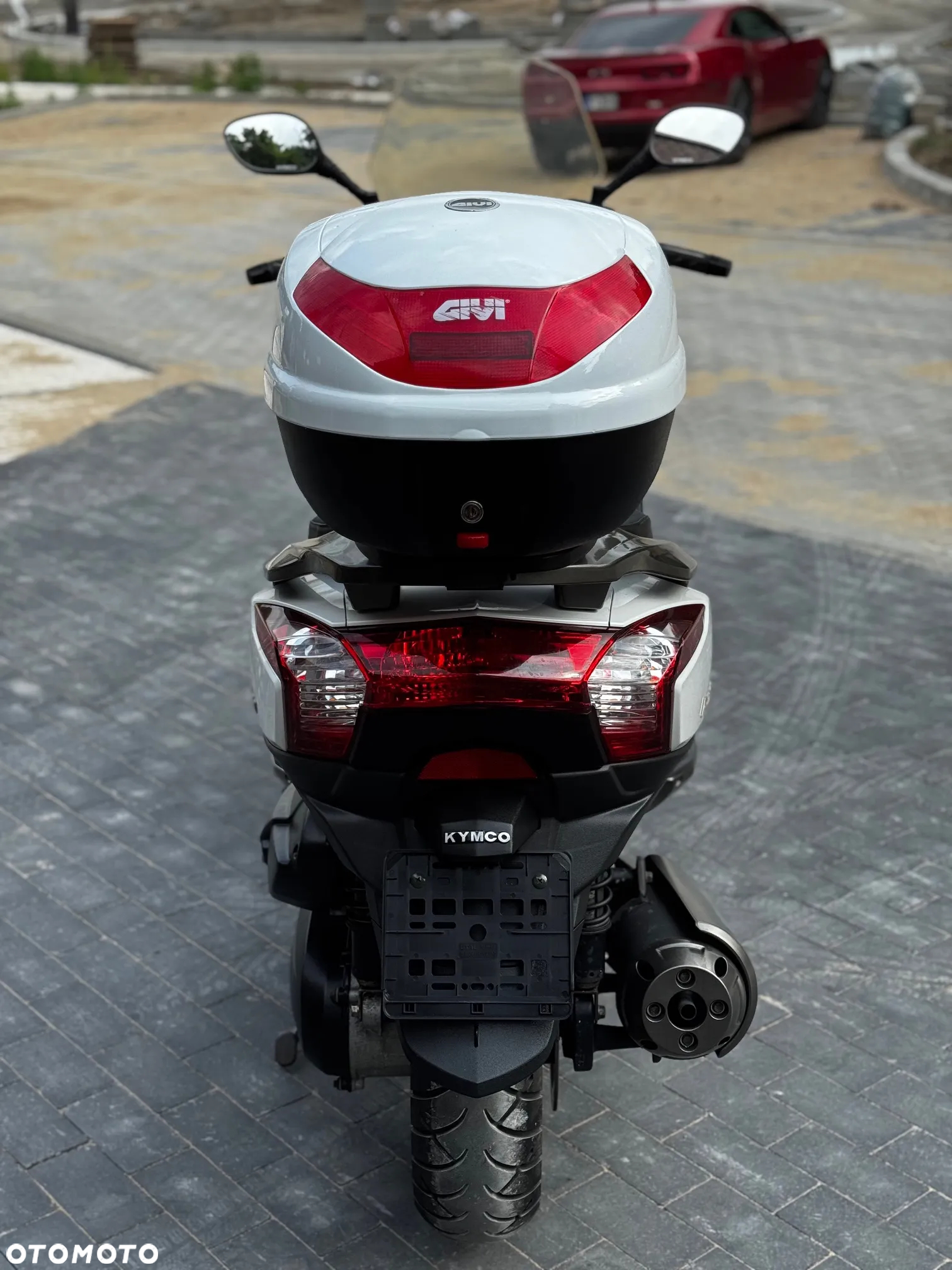 Kymco Downtown - 7