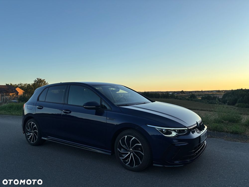 Volkswagen Golf 1.5 eTSI OPF DSG R-Line - 3