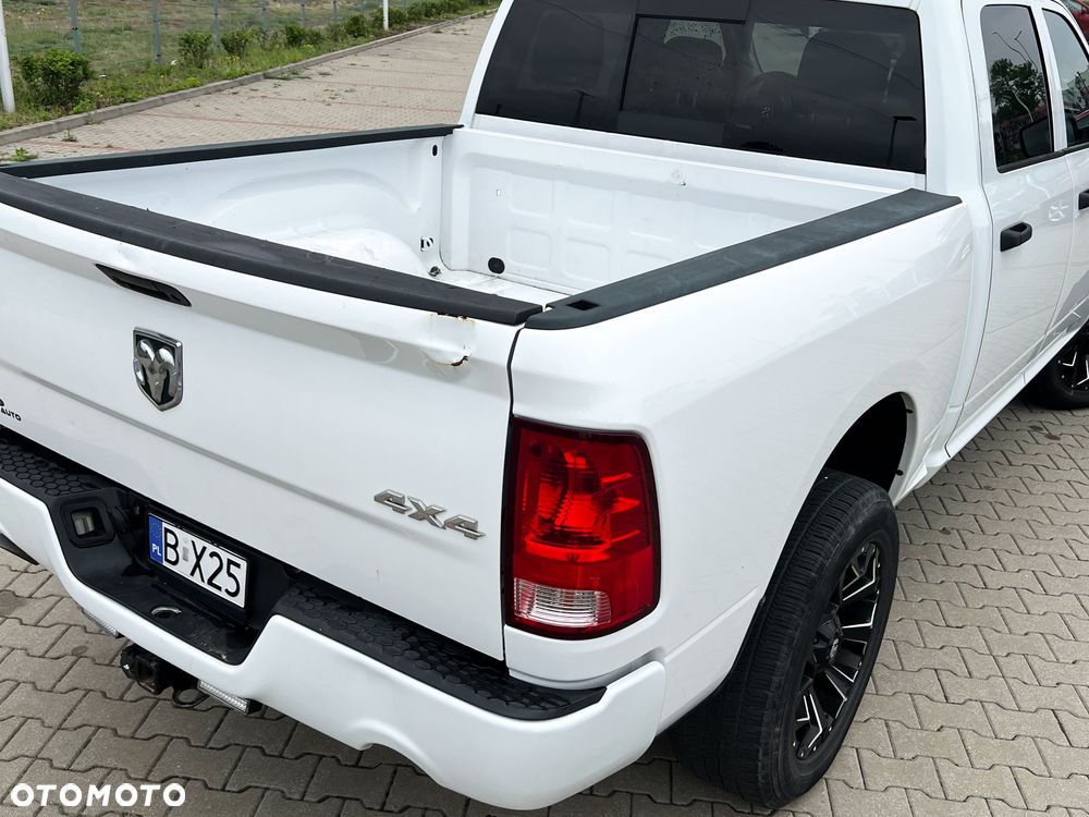 Dodge RAM - 6