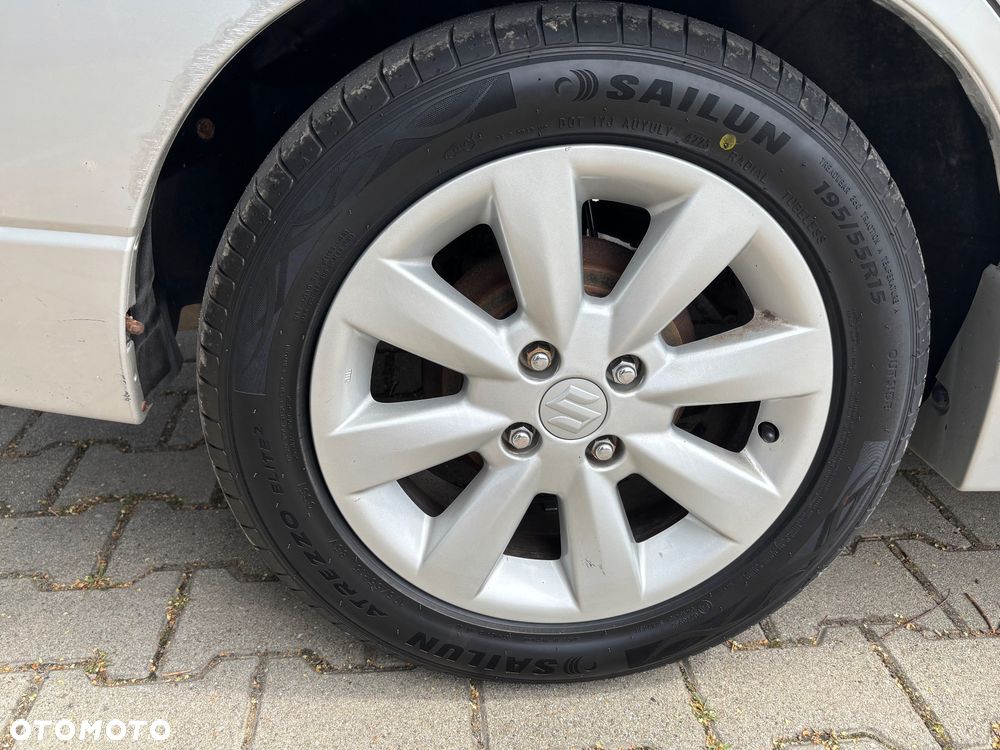 Suzuki Liana 1.6 Comfort - 22