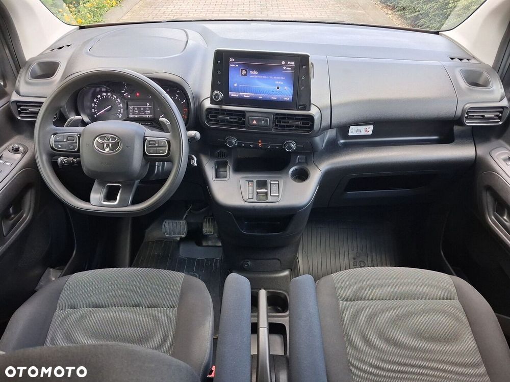 Toyota PROACE CITY VERSO - 9