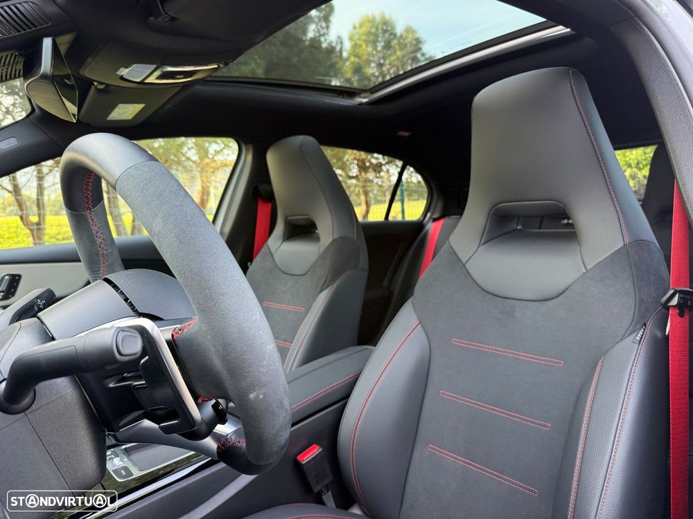Mercedes-Benz A 45 AMG S 4Matic+ - 29