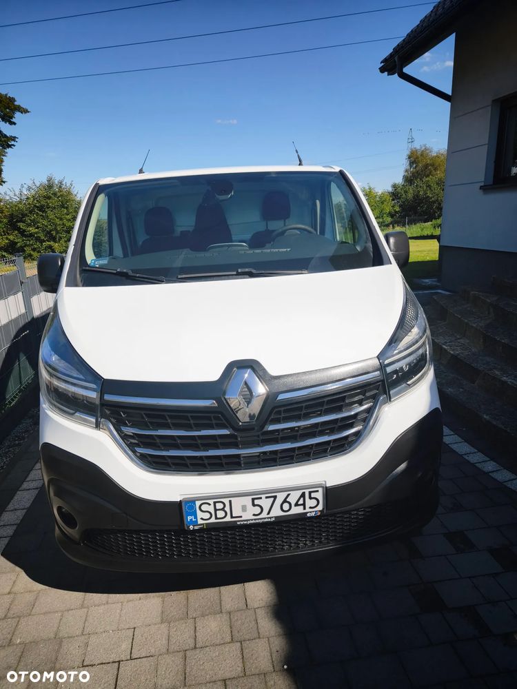 Renault TRAFIC - 2
