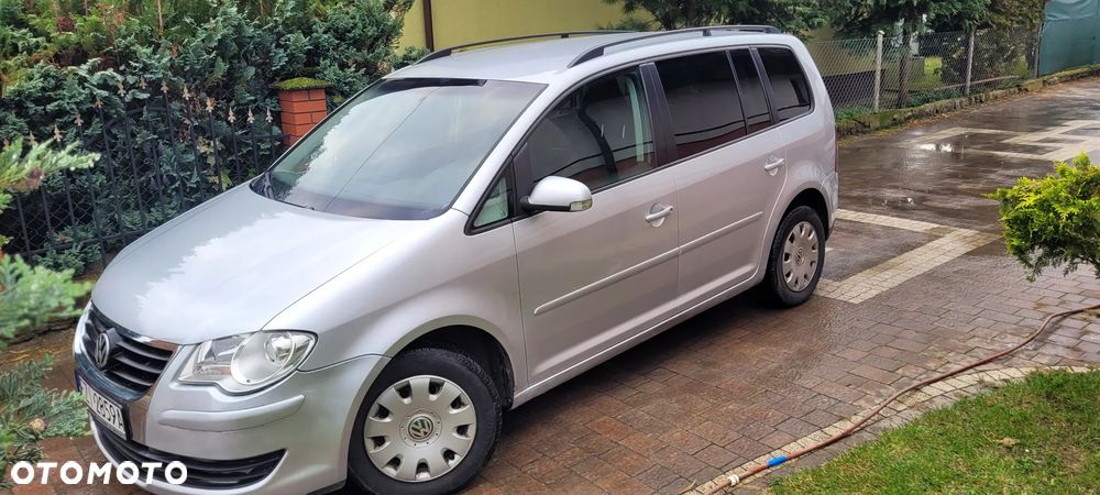 Volkswagen Touran 1.9 TDI DPF DSG Trendline - 1