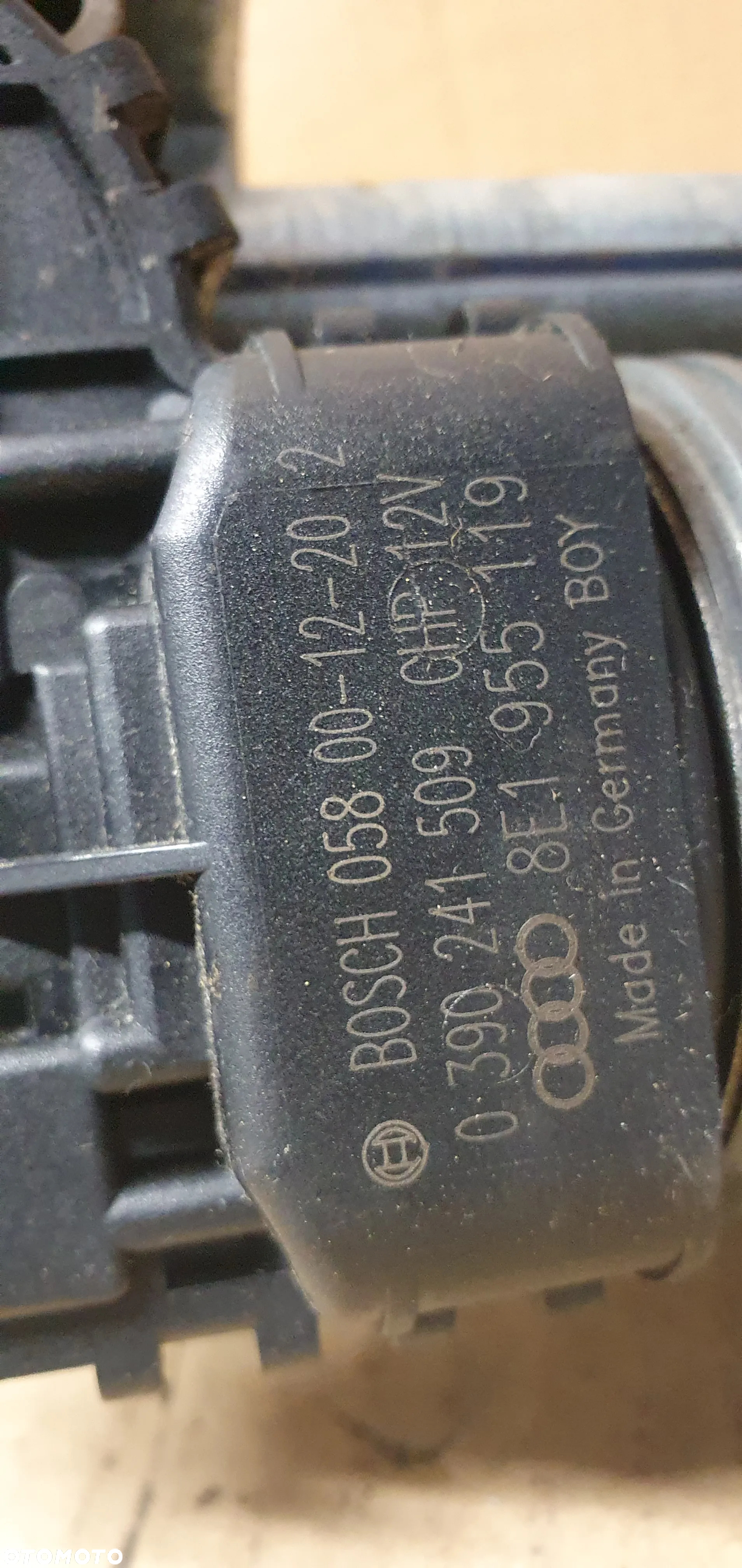 Mechanizm wycieraczek przód przedni Audi A4 B6 8E1955119 8E1955023A - 8