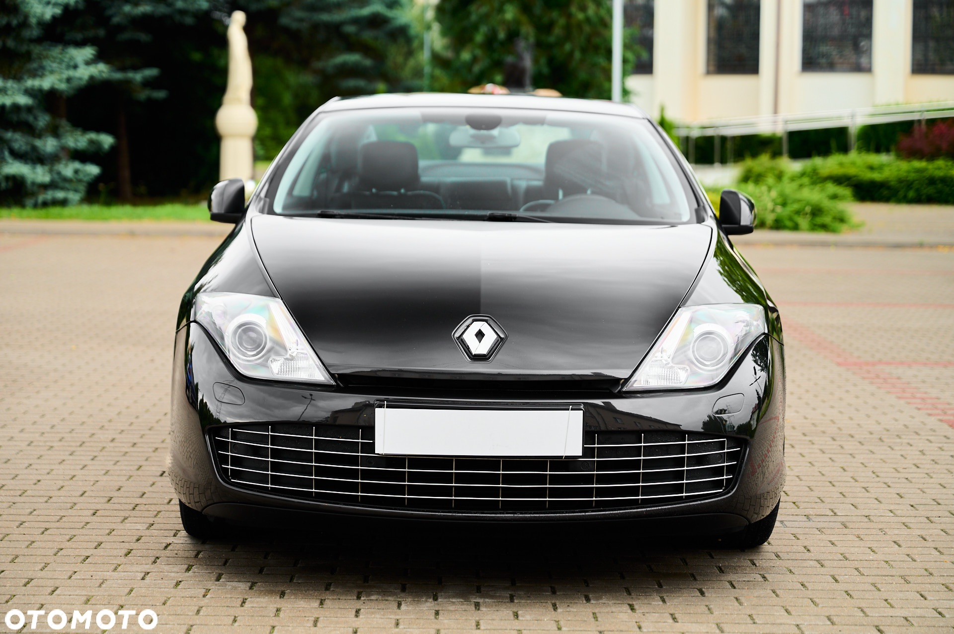 Renault Laguna Coupe dCi 150 FAP - 6