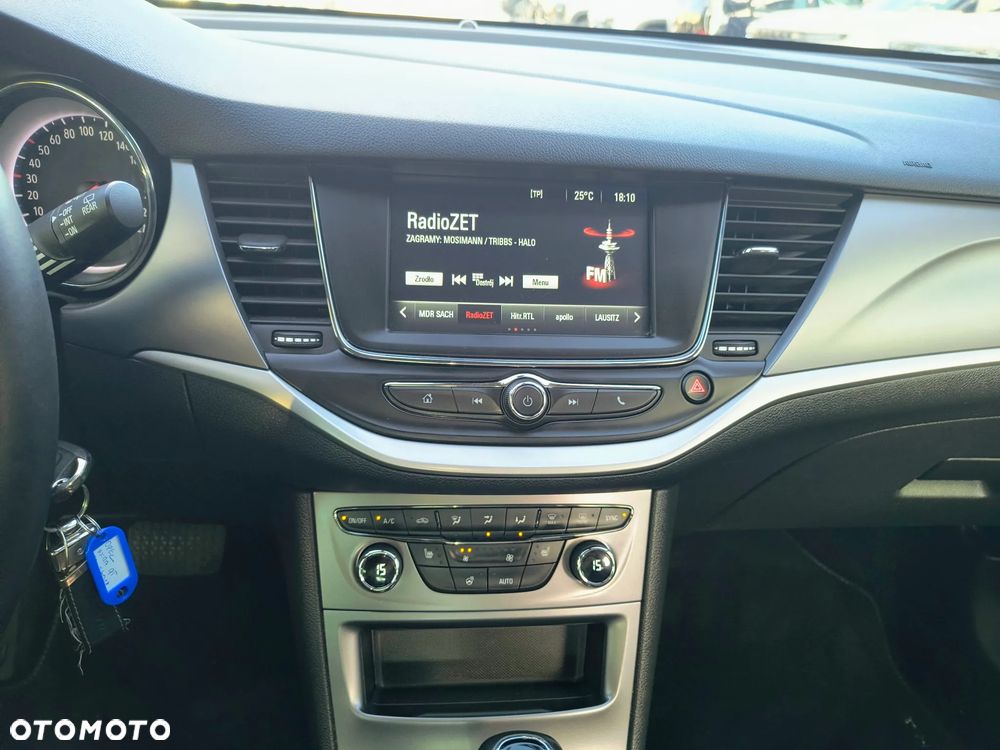 Opel Astra - 22