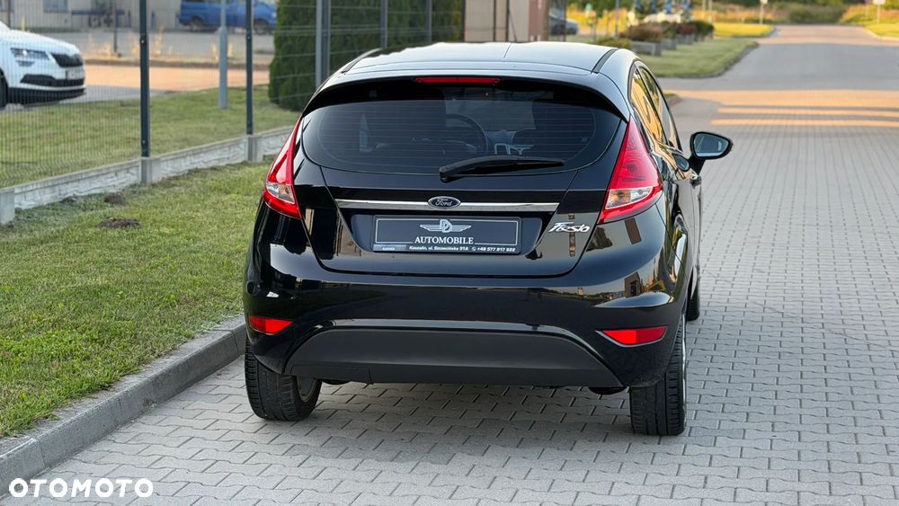 Ford Fiesta 1.25 Titanium - 12