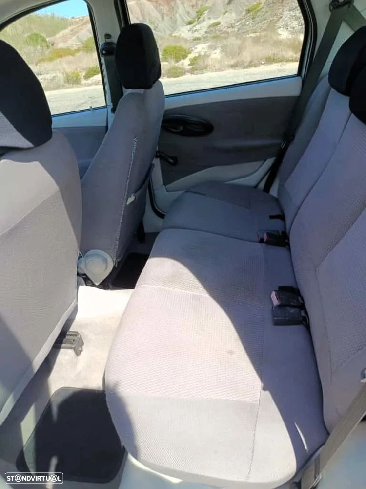 Fiat Punto 90 Emotion - 9