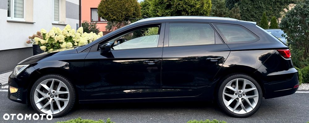 Seat Leon Sportstourer 2.0 TDI FR S&S DSG - 5