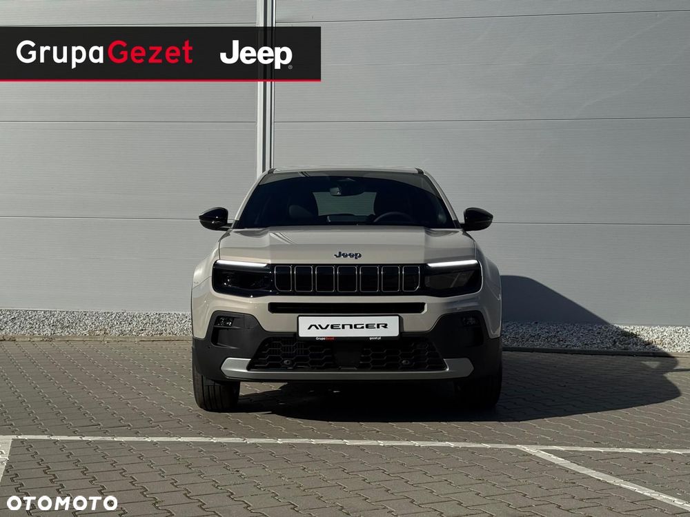 Jeep Avenger - 8