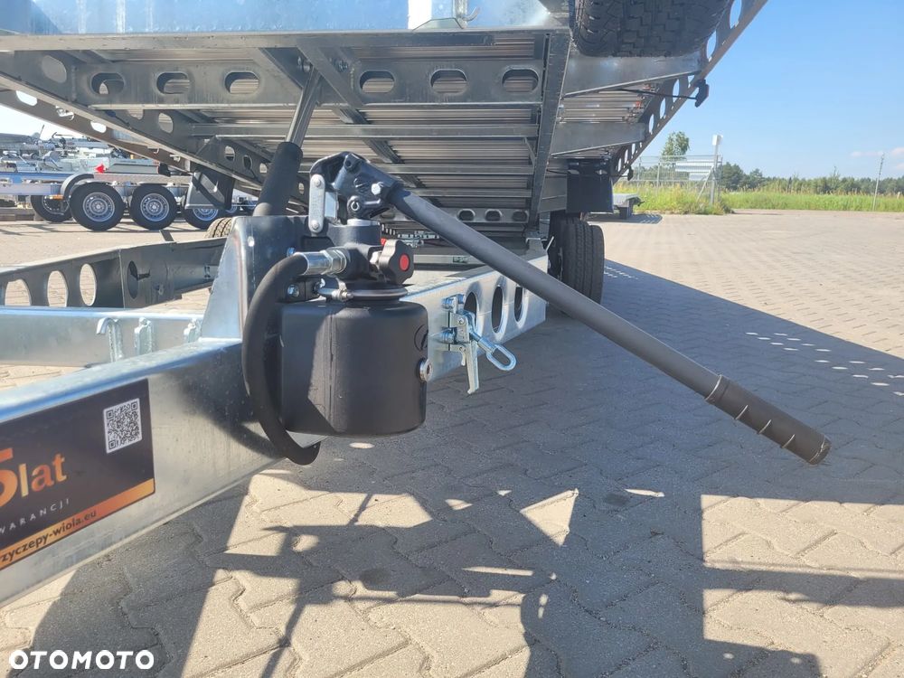 Wiola Laweta uchylna 650x207cm DMC3500kg stabilizator jazdy AKS, panele aluminiowe - 2