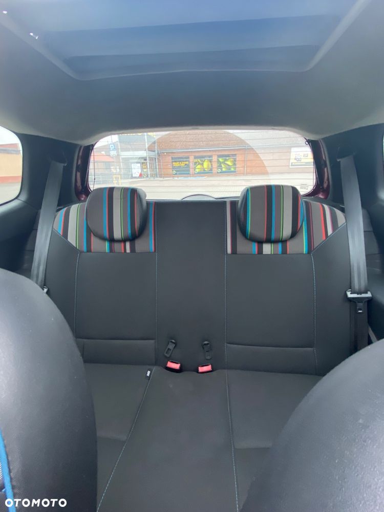 Renault Twingo 1.2 LEV 16V 75 eco2 - 12