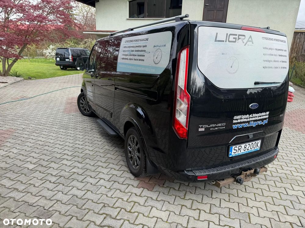 Ford Tourneo Custom - 4