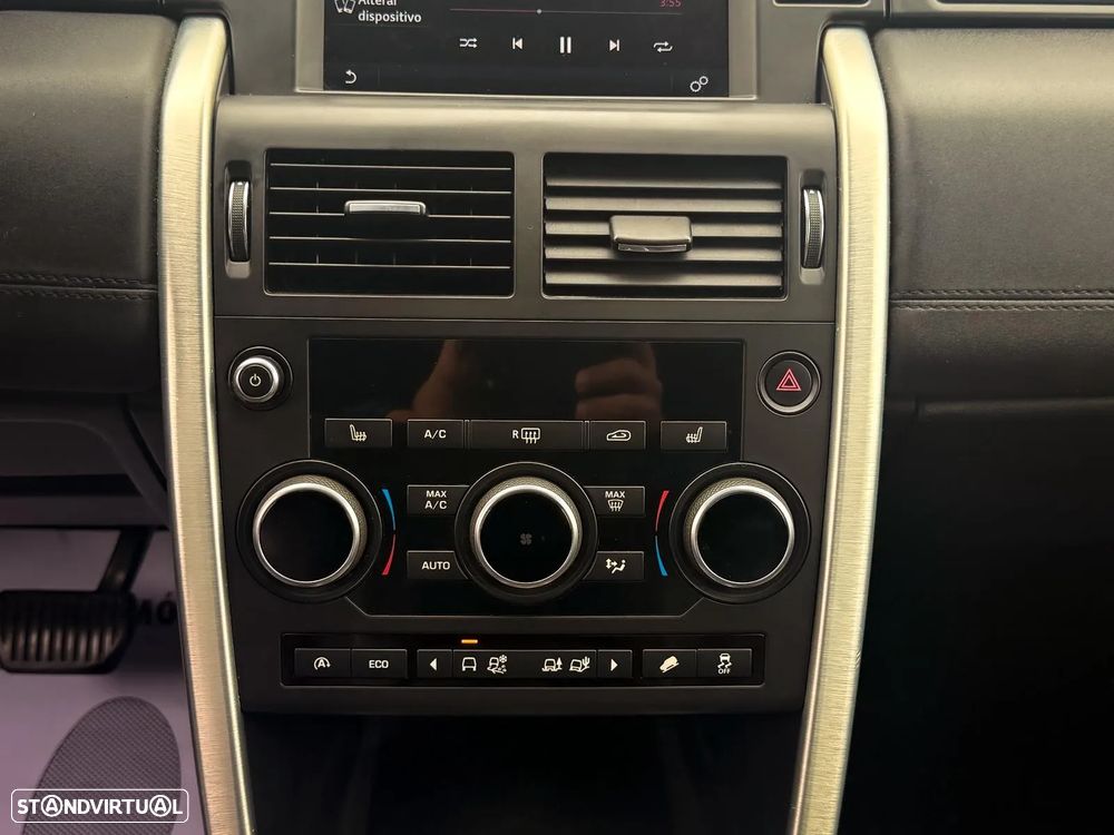 Land Rover Discovery Sport 2.0 D AWD R-Dynamic HSE - 24