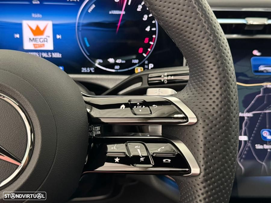 Mercedes-Benz E 300 de AMG Line - 23