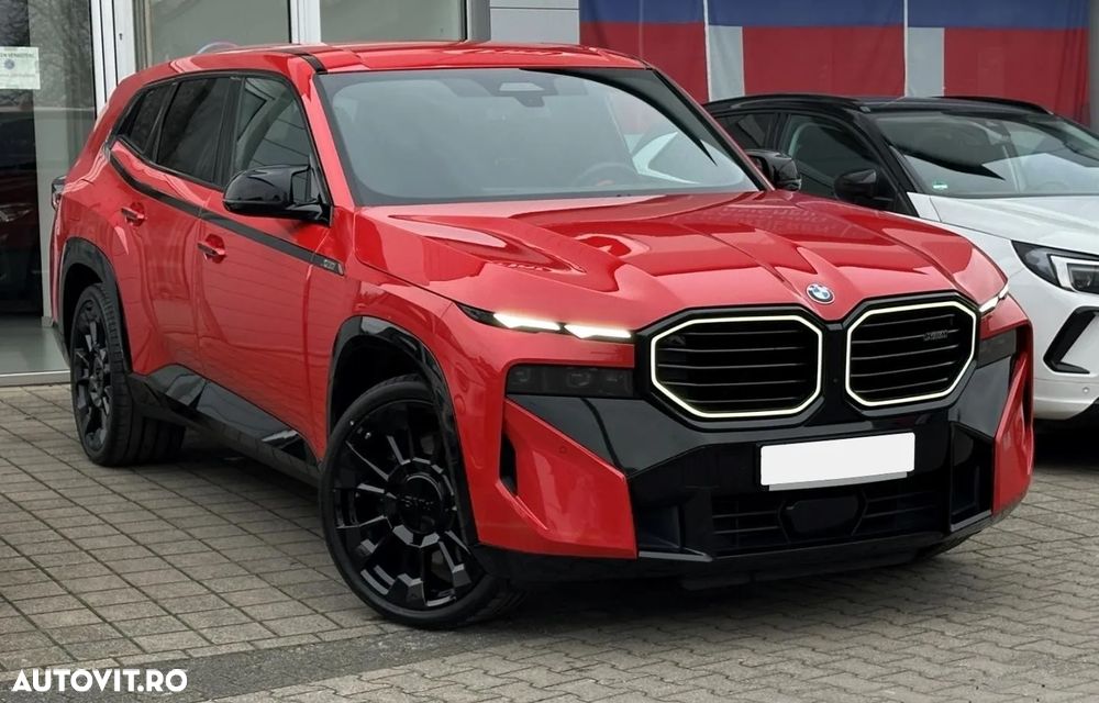 BMW XM 50e - 2