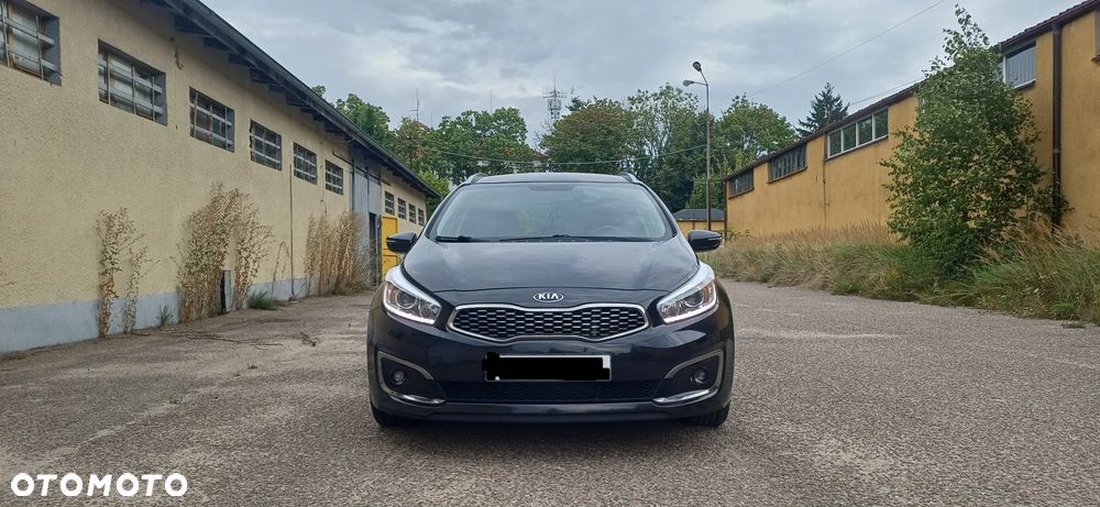 Kia Ceed 1.6 CRDi L - 6