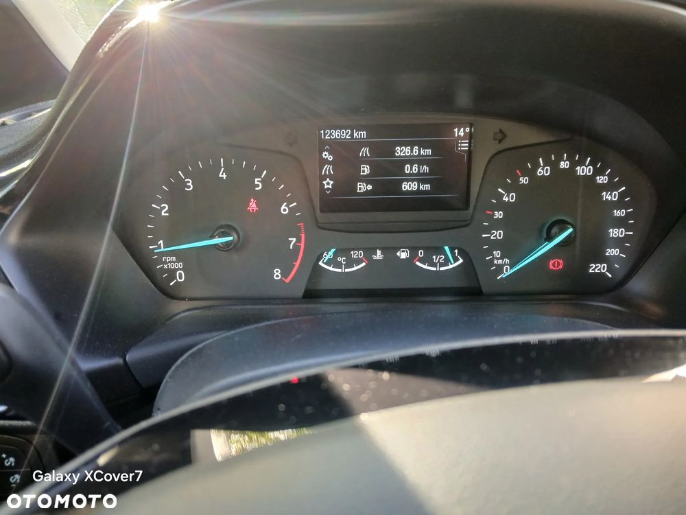 Ford Fiesta 1.1 SYNC Edition - 10