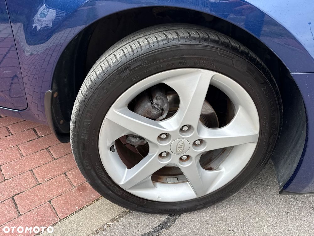 Kia Ceed 2.0 CVVT Spirit - 3