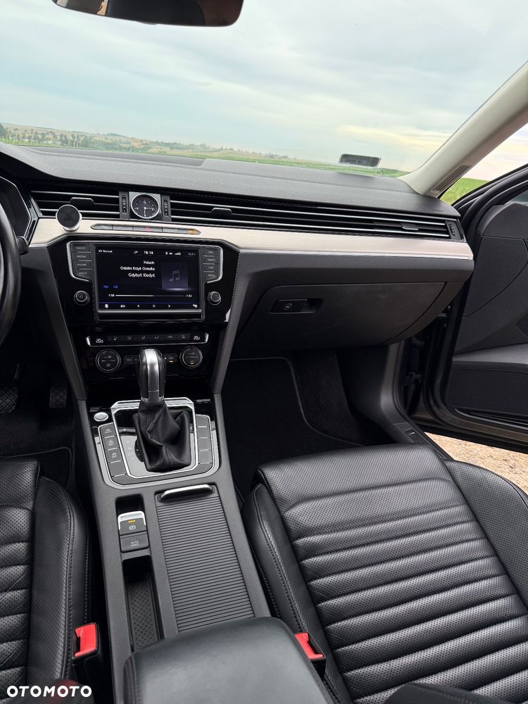 Volkswagen Passat 1.8 TSI BMT Highline DSG - 12