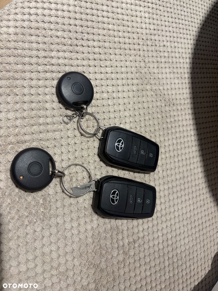 Toyota Corolla - 23