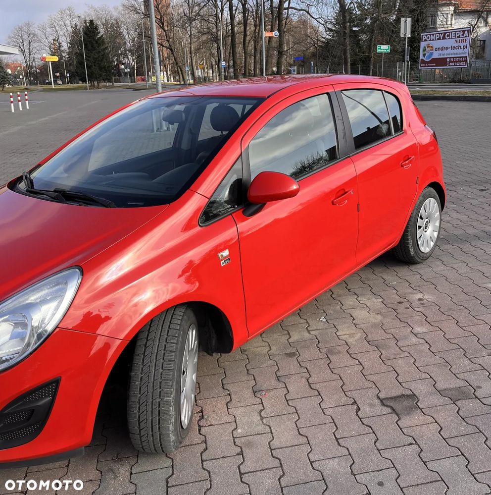 Opel Corsa 1.4 16V Edition 150 - 2