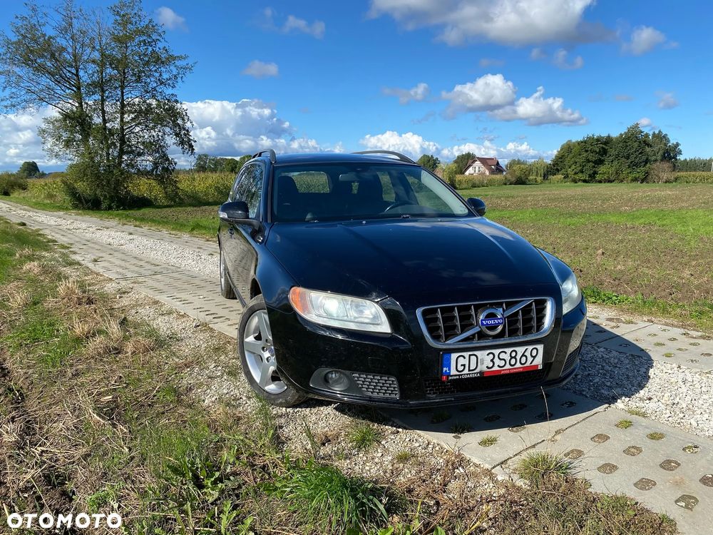 Volvo V70 2.5T Momentum - 6