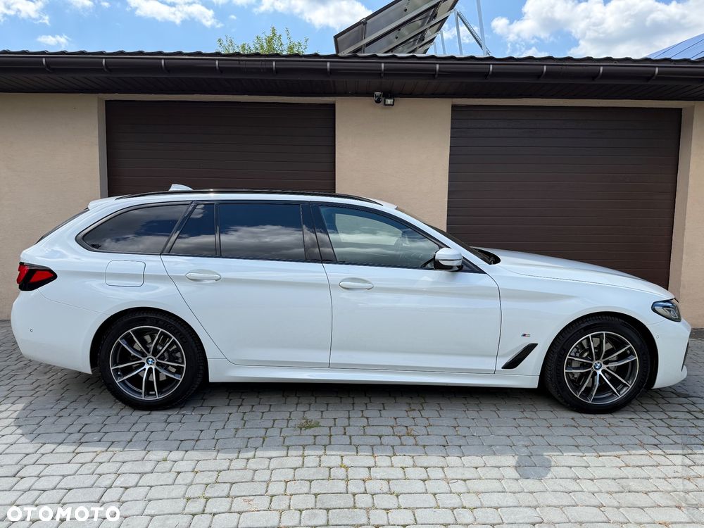 BMW Seria 5 530i GPF M Sport sport - 12