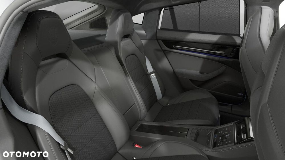 Porsche Panamera - 11