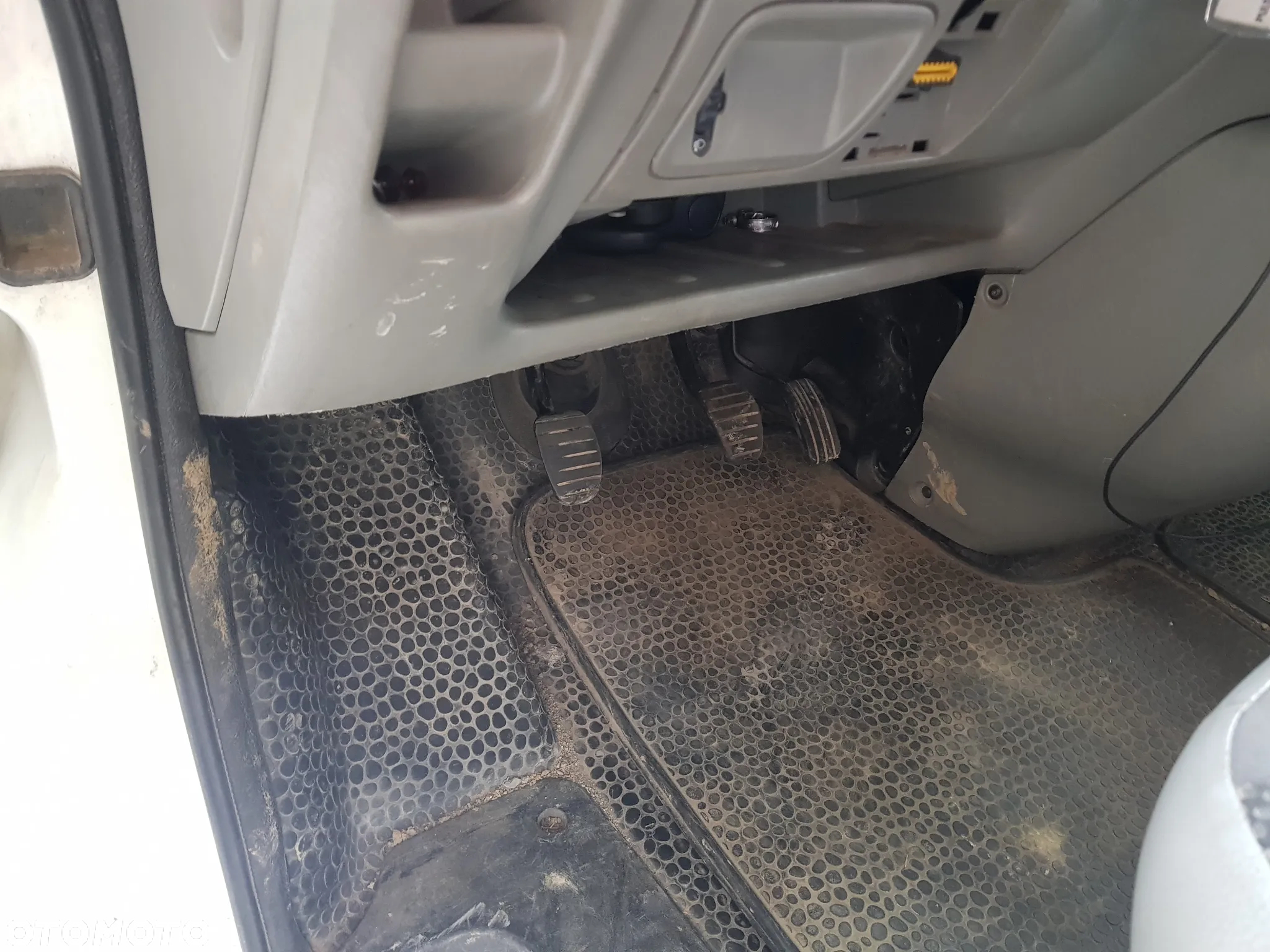 Opel Vivaro L2H1 2.9t - 3