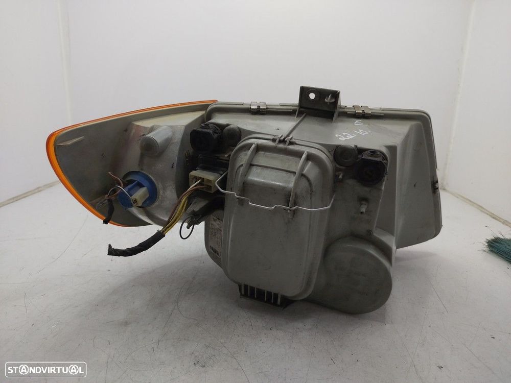 Farol/ Otica Dianteiro Esq Mercedes-Benz Vito Autocarro (638) - 4