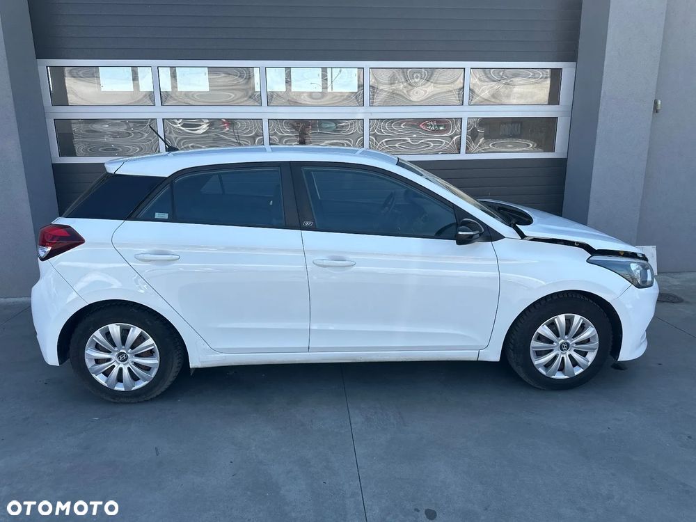 Hyundai i20 1.2 GO - 7
