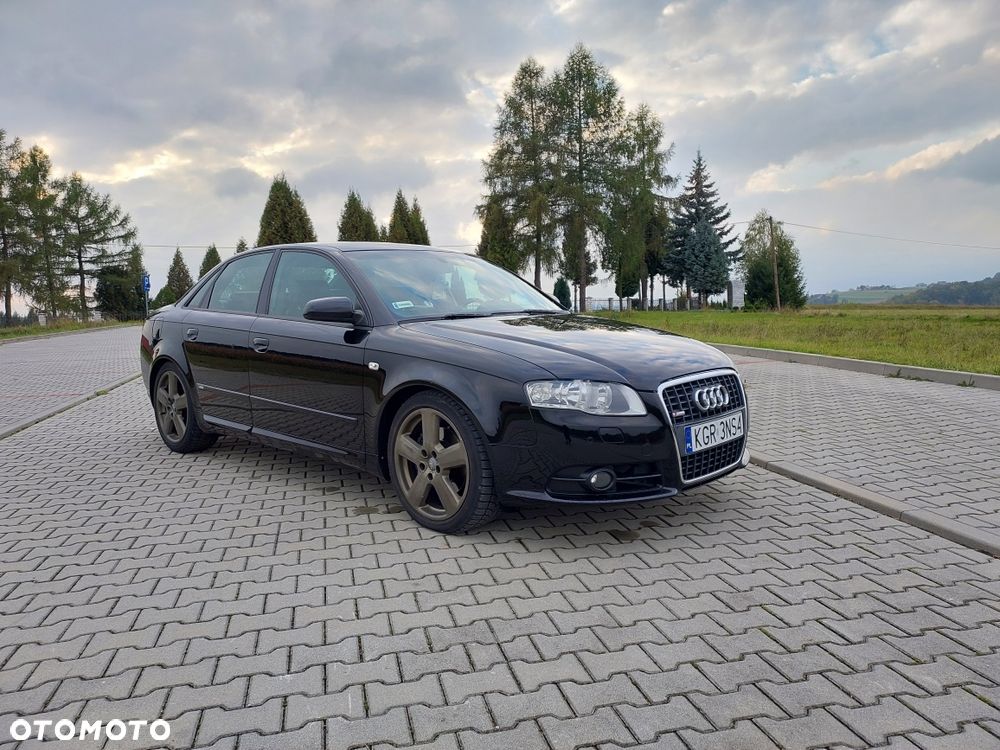 Audi A4 Limousine
