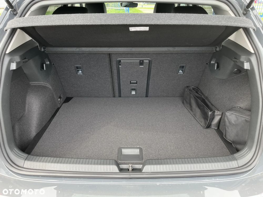 Volkswagen Golf 1.5 eTSI mHEV Life Plus DSG - 18