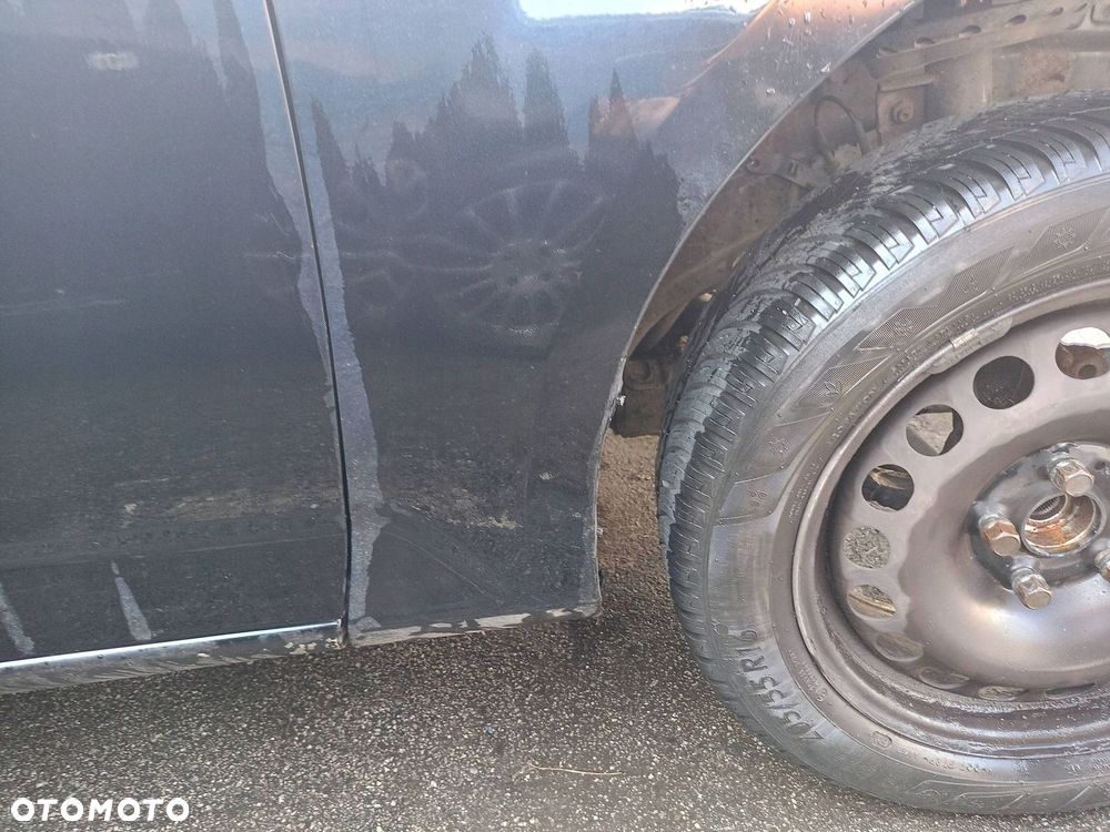 Błotnik przód prawy Ford Mondeo Mk4 G6 - 2