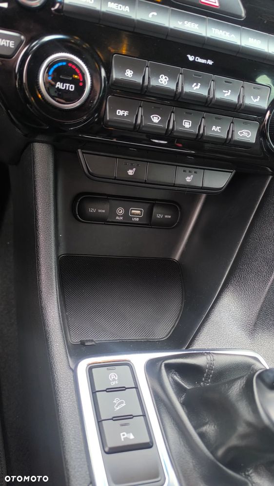 Kia Sportage 1.6 GDI Business Line 2WD - 29