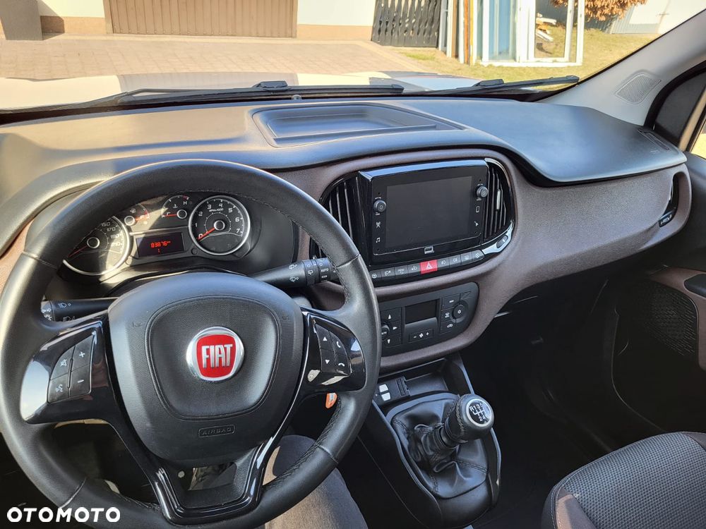 Fiat Doblo - 21