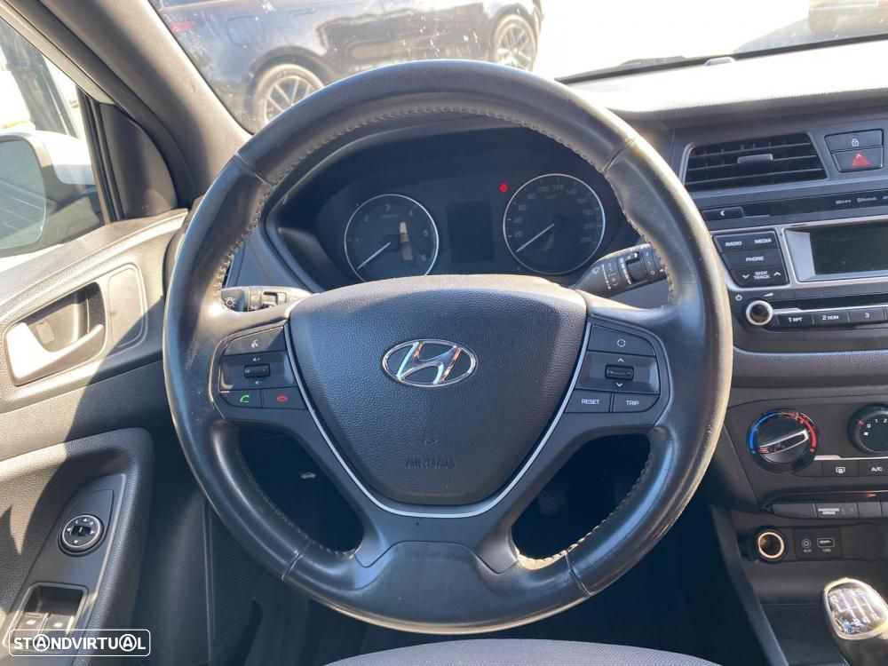Hyundai i20 1.1 CRDi Comfort - 5