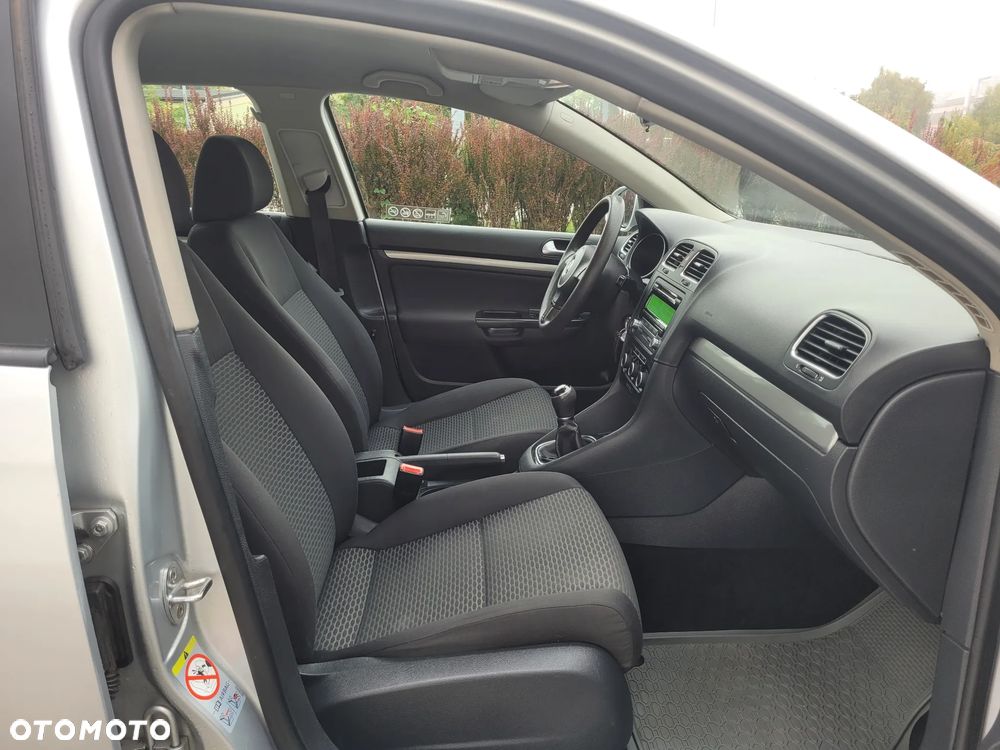 Volkswagen Golf 1.6 TDI Comfortline - 16