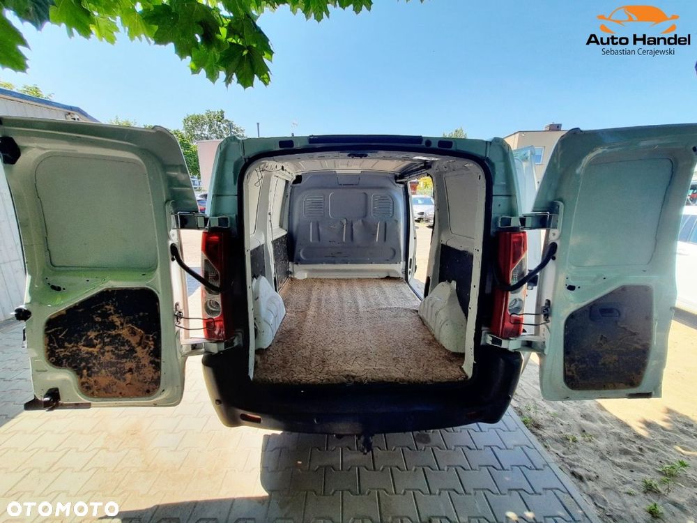 Fiat Scudo Kombi L1H1 Standard cz.oszkl - 33