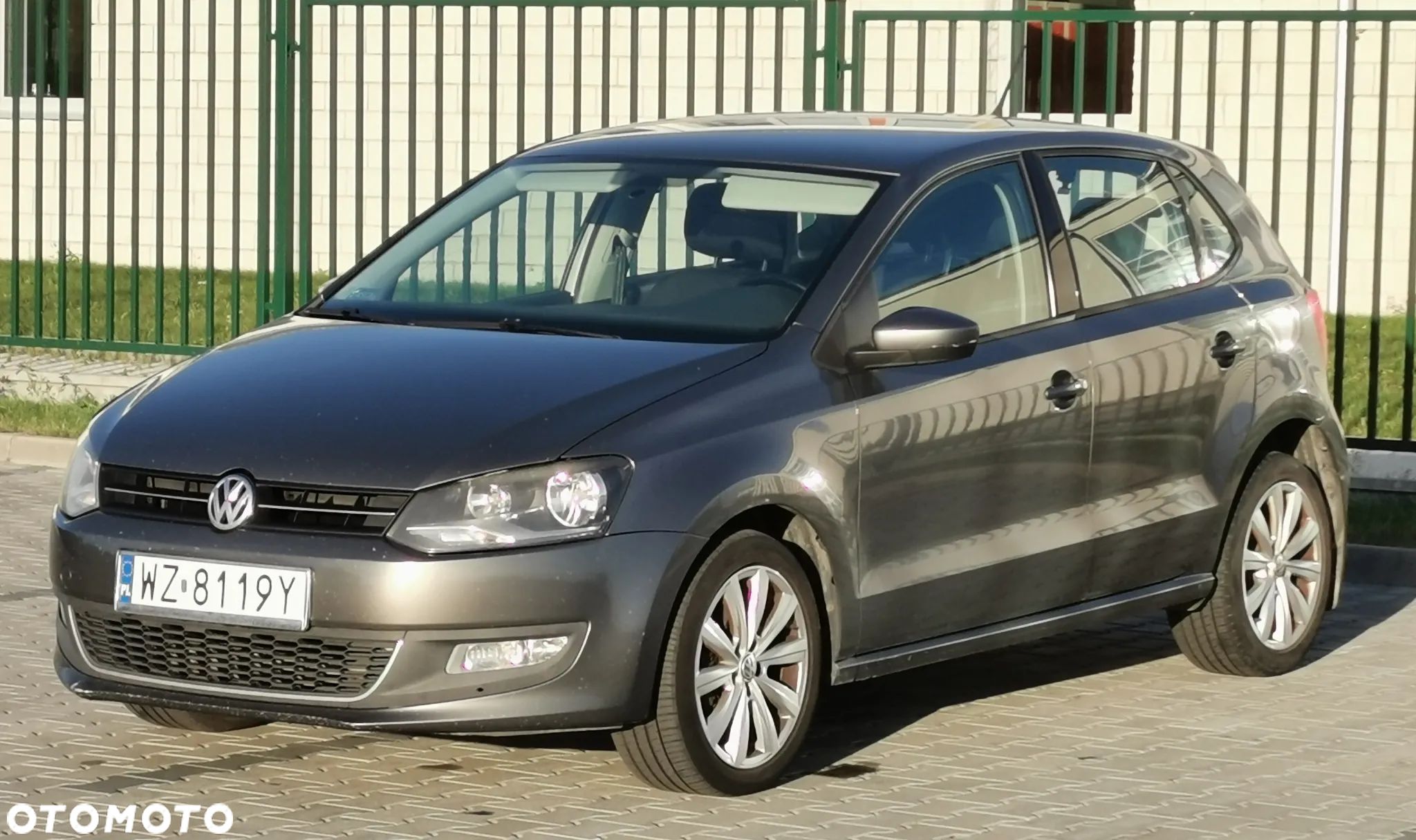 Volkswagen Polo 1.6 TDI DPF Highline - 1