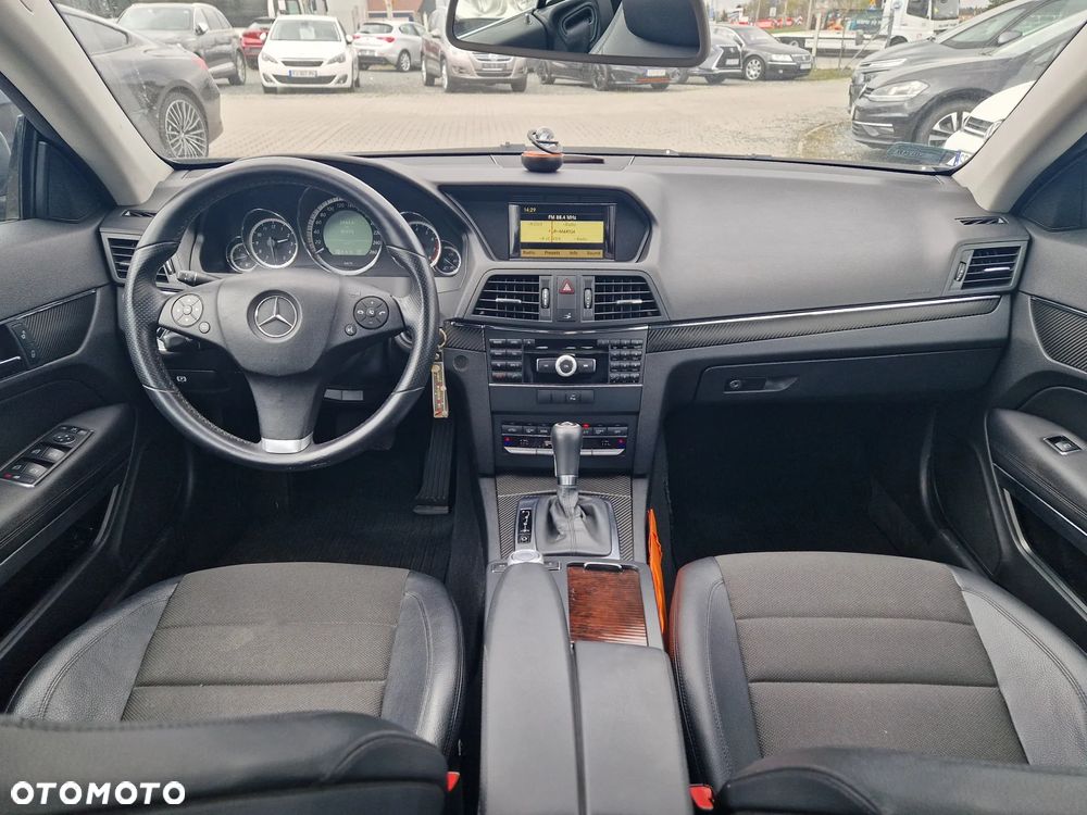 Mercedes-Benz Klasa E - 18