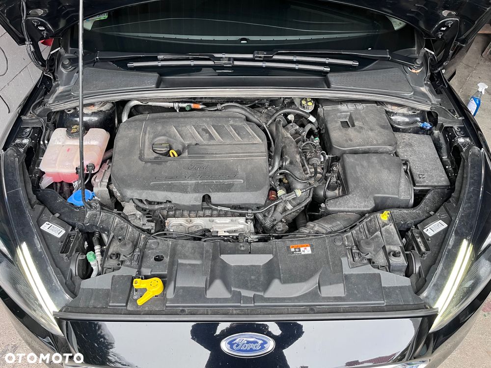 Ford Focus 1.5 EcoBoost Titanium ASS - 11