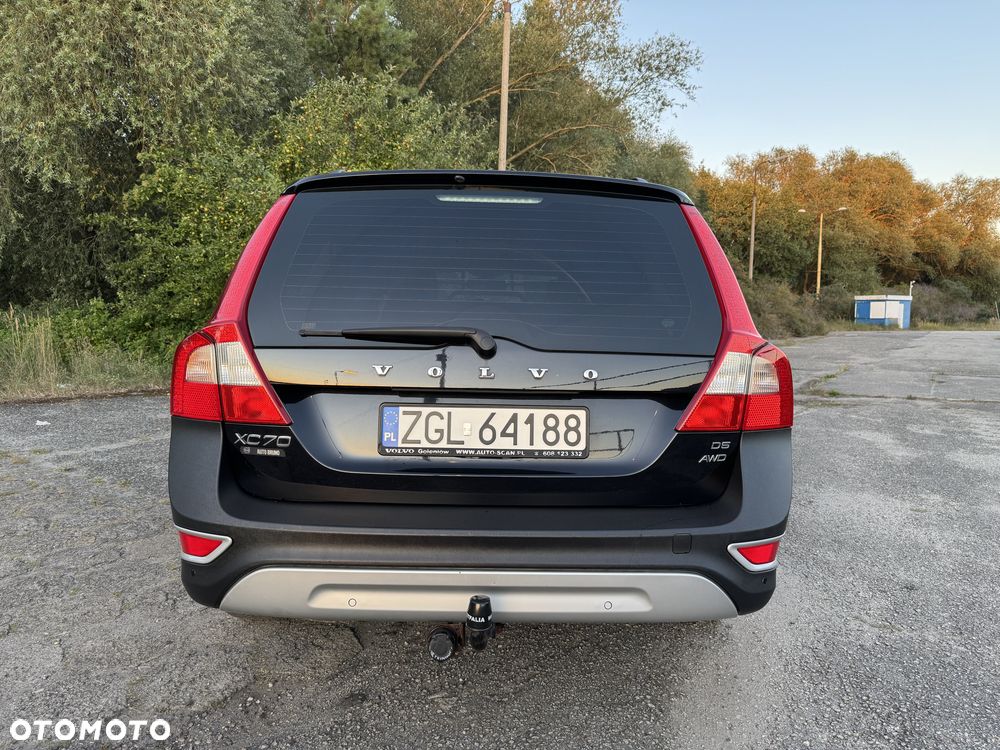 Volvo XC 70 D5 AWD Summum - 6